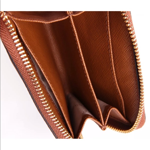 Michael Kors FULTON Leather Zip Around Coin Purse - Picture 7 of 8